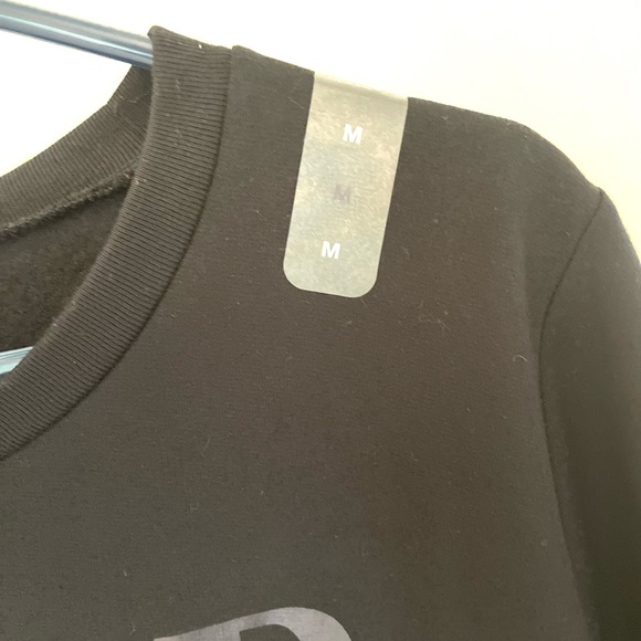 Women’s GAP Classic Sweatshirt Size Medium - Picture 2 of 4